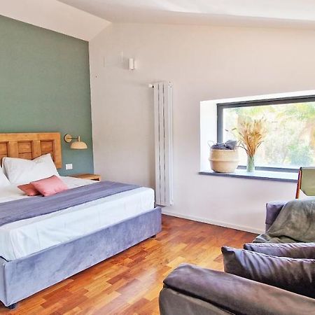 Petrasicula Apartment Aci Trezza Eksteriør billede